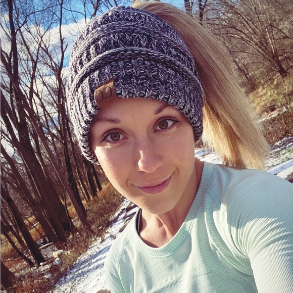 Meet your Posher, Holly - Picture 4 of 4